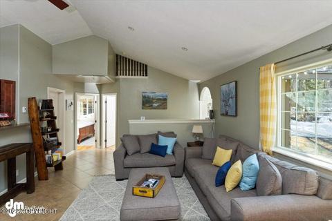 17675 E Miners Ave, Sutton, AK 99674 photo 7