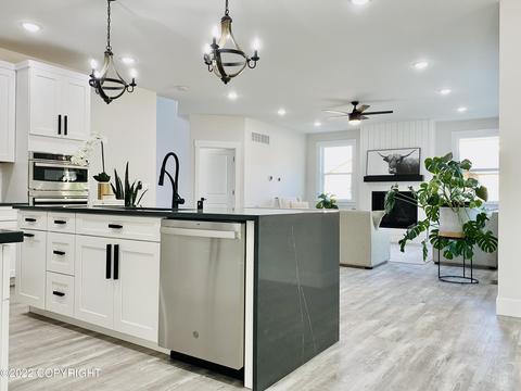 8860 E Windy Woods Loop, Palmer, AK 99645 photo 9