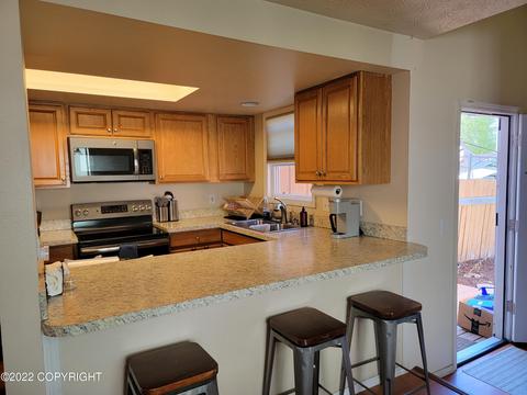 11934 Regency Dr, Eagle River, AK 99577 photo 5
