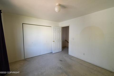 489 Dailey Ave # 2, Anchorage, AK 99515 photo 11