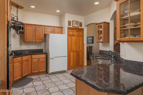 9825 Atka Cir, Eagle River, AK 99577 photo 8