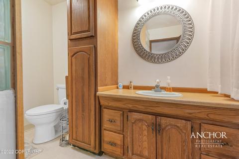 17634 Almdale Ave, Eagle River, AK 99577 photo 32