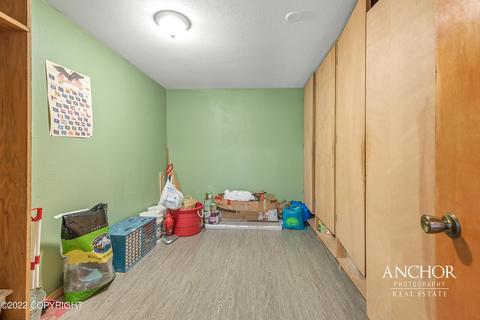 17634 Almdale Ave, Eagle River, AK 99577 photo 34