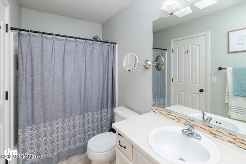 8933 Meadow Park Cir, Eagle River, AK 99577 photo 25