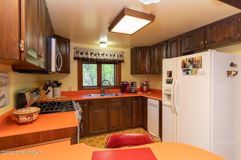 2201 E Groshan Loop, Wasilla, AK 99654 photo 28