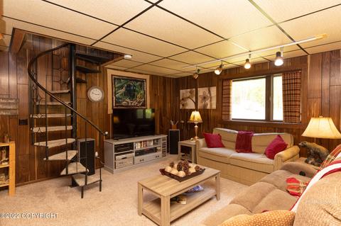 2201 E Groshan Loop, Wasilla, AK 99654 photo 7