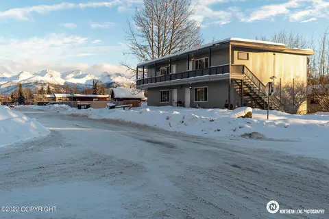 2914 E 42nd Ave, Anchorage, AK 99508 photo 3