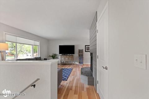 1707 Cara Loop, Anchorage, AK 99515 photo 4