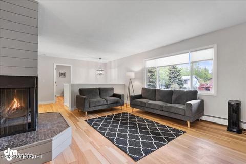 1707 Cara Loop, Anchorage, AK 99515 photo 6
