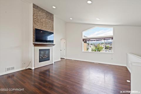 11355 Tulin Park Loop, Anchorage, AK 99516 photo 8