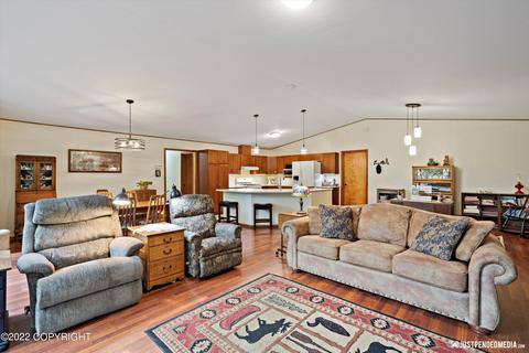 17838 Almdale Ave, Eagle River, AK 99577 photo 8