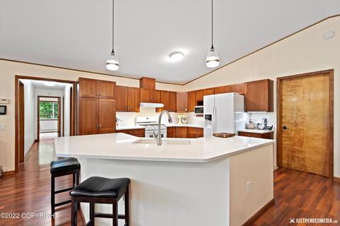17838 Almdale Ave, Eagle River, AK 99577 photo 12