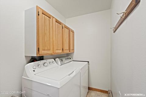 17838 Almdale Ave, Eagle River, AK 99577 photo 28