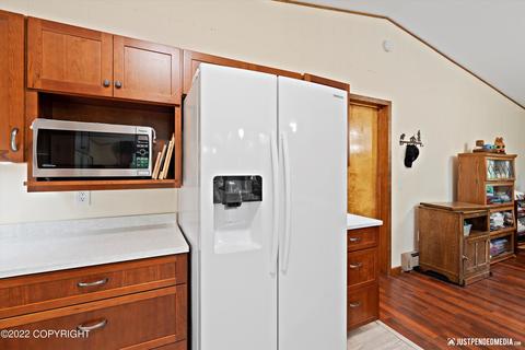 17838 Almdale Ave, Eagle River, AK 99577 photo 15