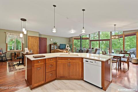17838 Almdale Ave, Eagle River, AK 99577 photo 17