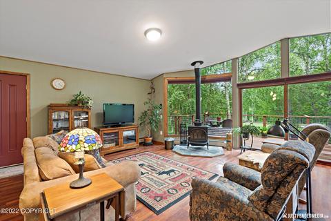 17838 Almdale Ave, Eagle River, AK 99577 photo 5