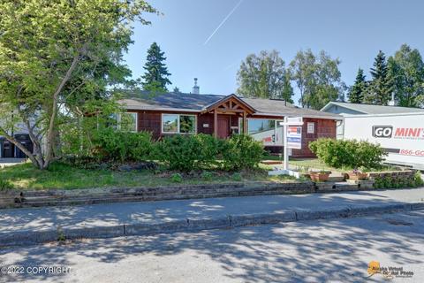 1736 Logan St, Anchorage, AK 99508 photo 41