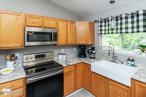 19227 Trail Bay Dr, Eagle River, AK 99577 photo 8