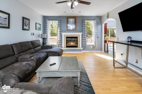 4249 E Serendipity Loop, Wasilla, AK 99654 photo 10