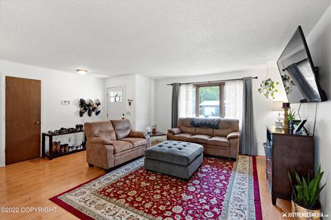 16103 Mammoth Ct, Eagle River, AK 99577 photo 5