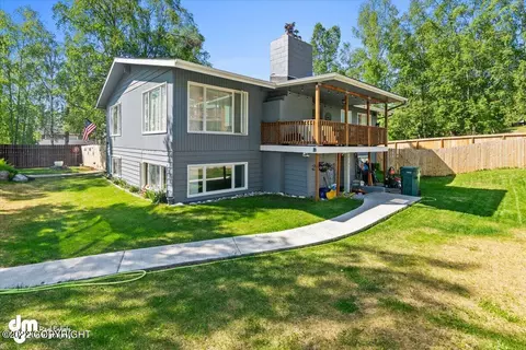 18943 Man O War Rd, Eagle River, AK 99577 photo 2