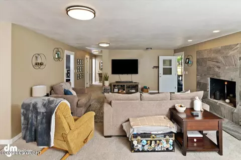 18943 Man O War Rd, Eagle River, AK 99577 photo 15