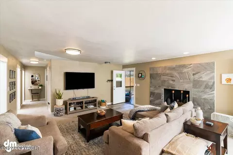 18943 Man O War Rd, Eagle River, AK 99577 photo 13