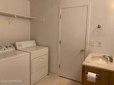 1003 E 12th Ave, Anchorage, AK 99501 photo 16
