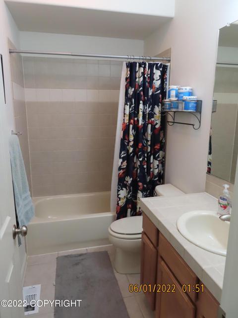 8720 Acadia Dr, Eagle River, AK 99577 photo 5