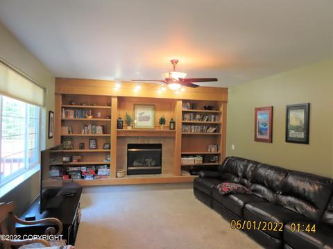 8720 Acadia Dr, Eagle River, AK 99577 photo 6