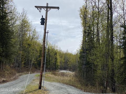 27141 Roop Rd, Eagle River, AK 99577 photo 11