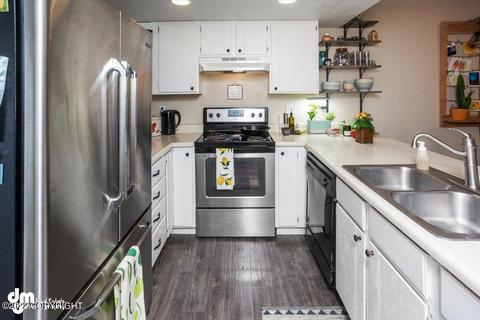 9351 Stuart Cir, Eagle River, AK 99577 photo 16
