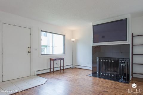6236 E 12th Ave # B3, Anchorage, AK 99504 photo 2