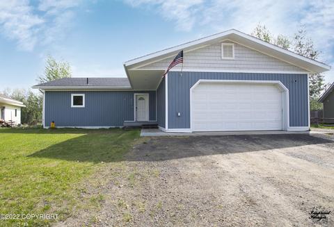 892 Minuteman Loop, North Pole, AK 99705 photo 1
