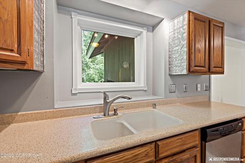 9167 W Parkview Terrace Loop, Eagle River, AK 99577 photo 13
