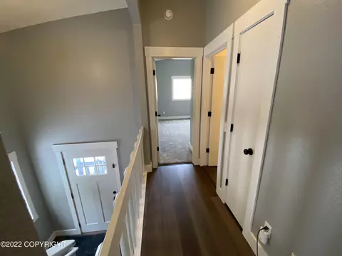 8022 E 32nd Ave, Anchorage, AK 99504 photo 7