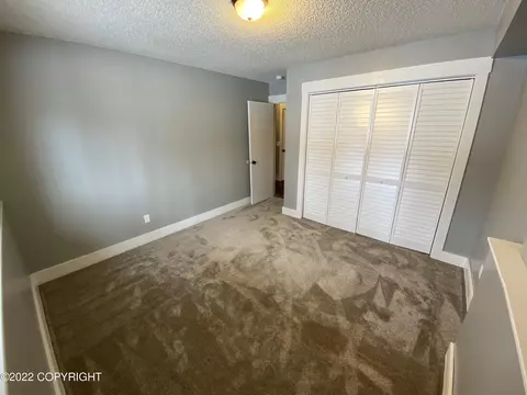 8022 E 32nd Ave, Anchorage, AK 99504 photo 15