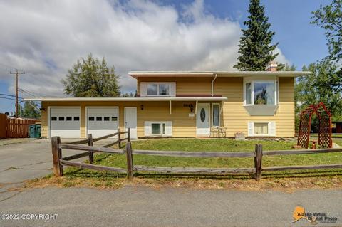 6647 E 16th Ave, Anchorage, AK 99504 photo 1