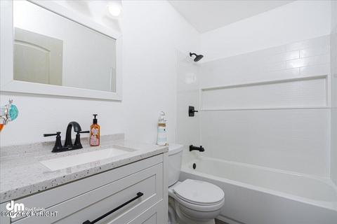 4020 E 65th Ave, Anchorage, AK 99507 photo 15