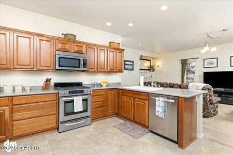 7015 Kulchay Cir, Eagle River, AK 99577 photo 24
