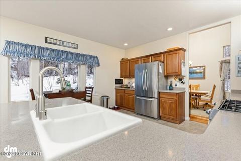 7015 Kulchay Cir, Eagle River, AK 99577 photo 21