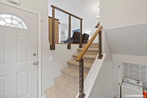 8911 Birch Park Cir, Eagle River, AK 99577 photo 4
