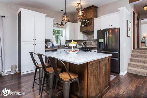 22435 Sampson Dr, Chugiak, AK 99567 photo 1