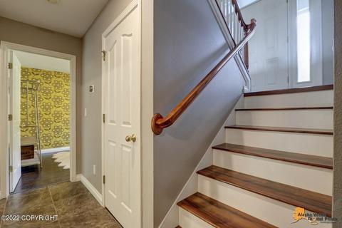 19030 Trail Bay Dr, Eagle River, AK 99577 photo 33