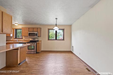 451 Eagle Ave, Palmer, AK 99645 photo 12