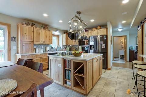 10741 Sarah Barton Cir, Eagle River, AK 99577 photo 24
