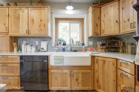 10741 Sarah Barton Cir, Eagle River, AK 99577 photo 29