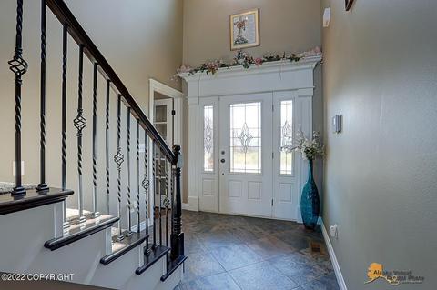 5185 E Loft Cir, Wasilla, AK 99654 photo 3