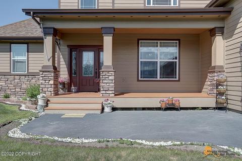 5185 E Loft Cir, Wasilla, AK 99654 photo 2