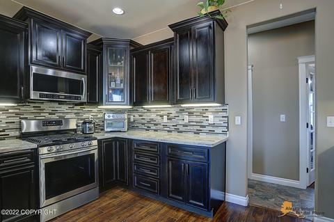 5185 E Loft Cir, Wasilla, AK 99654 photo 8